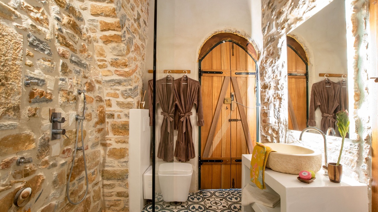 Photo of Bathroom in Filoti