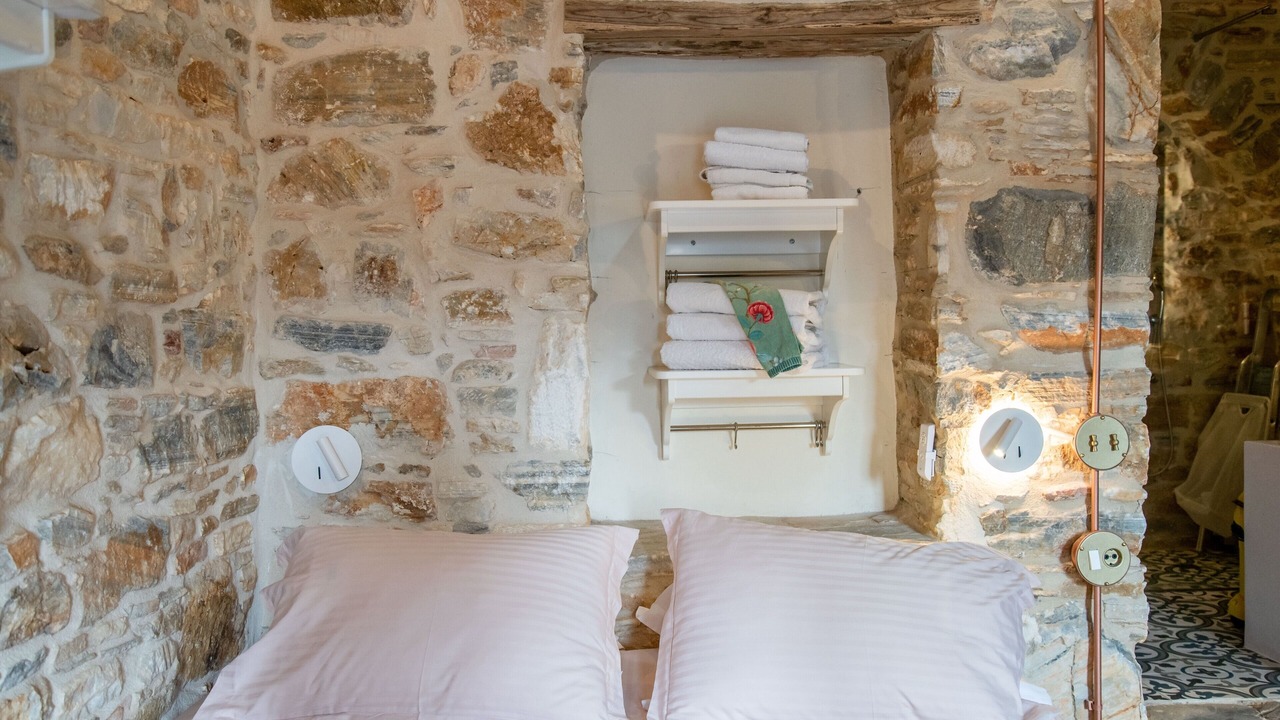 Photo of Bedroom in Filoti