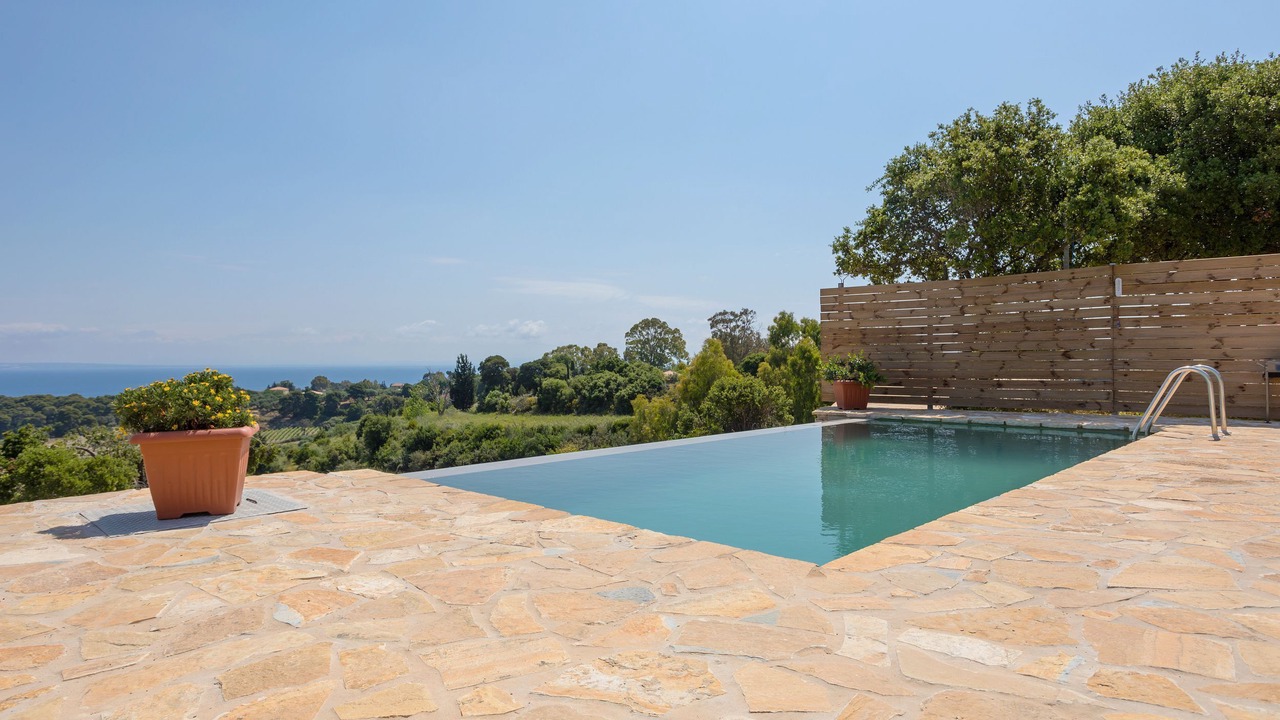 Photo of Outdoor in Vasilikos