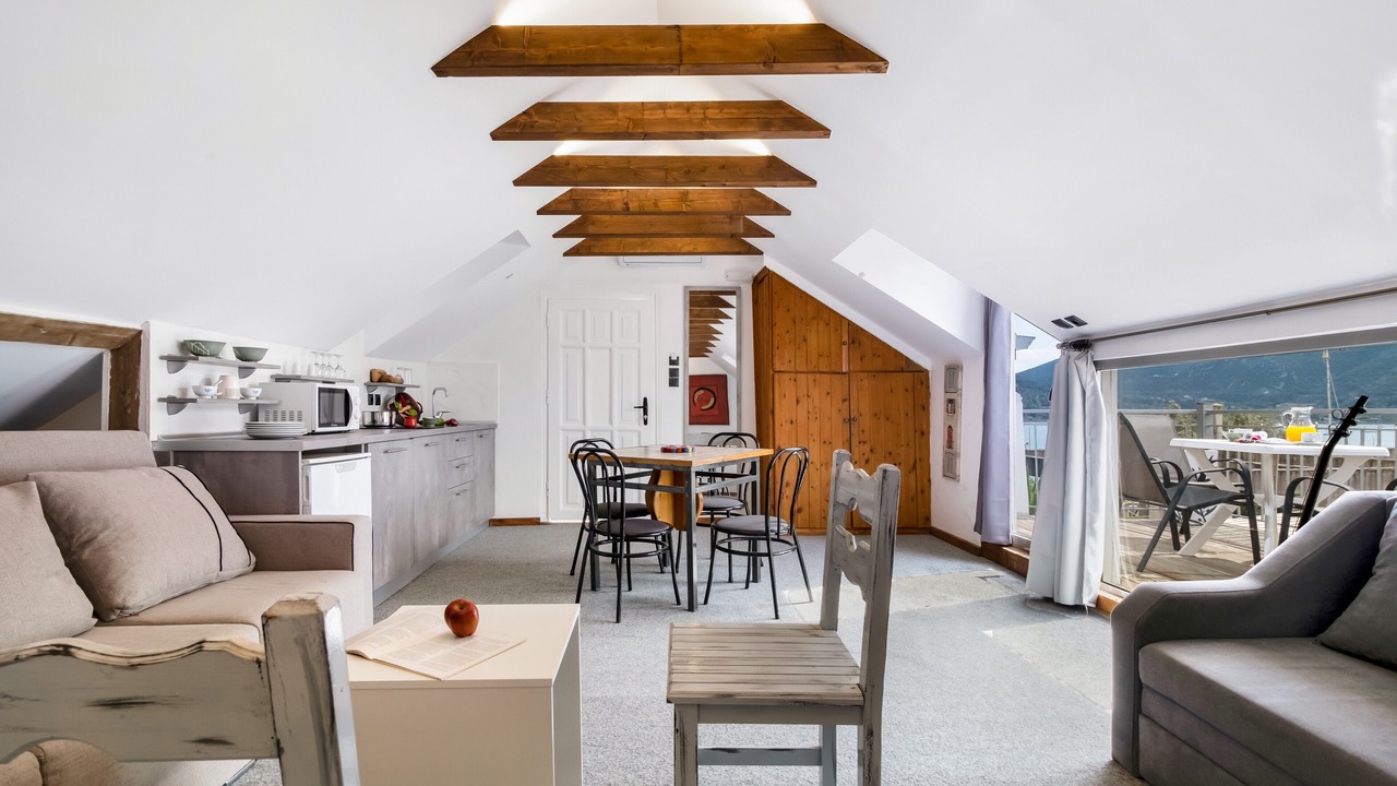 Photo of Livingroom in Geni