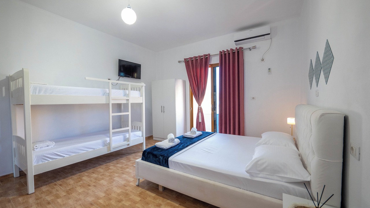 Photo of Bedroom in Ksamil