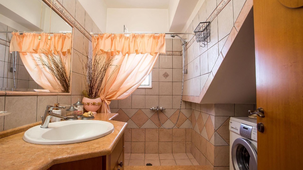 Photo of Bathroom in Theologos