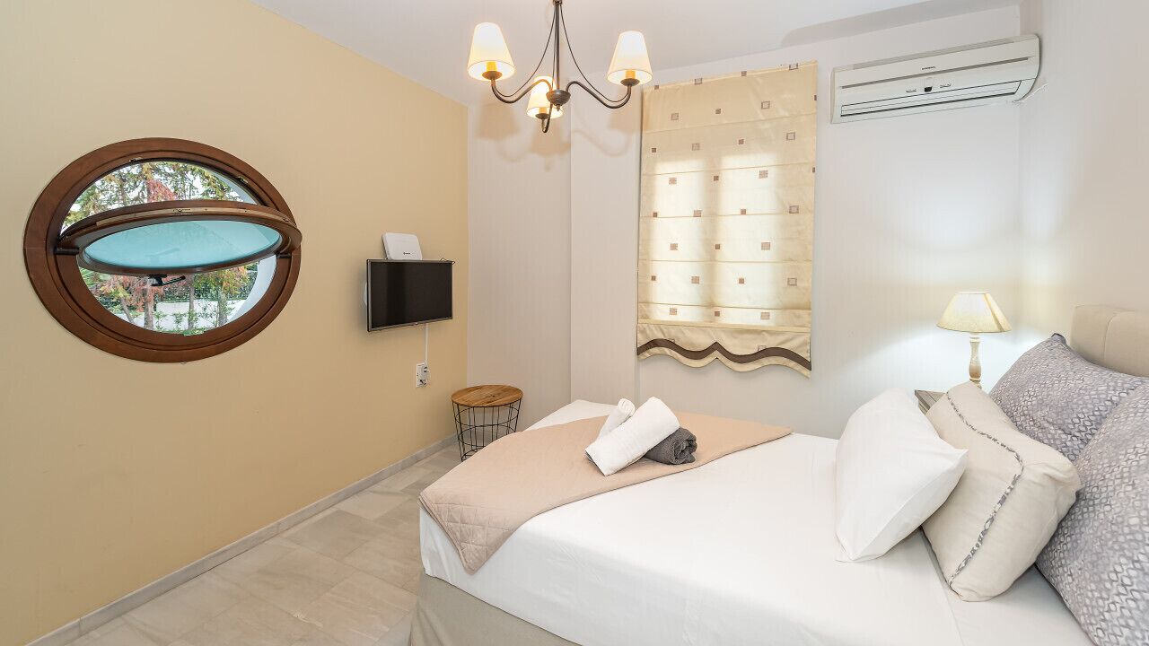 Photo of Bedroom in Kounoupidiana