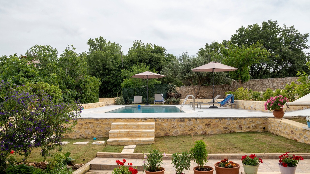 Photo of Outdoor in Prines