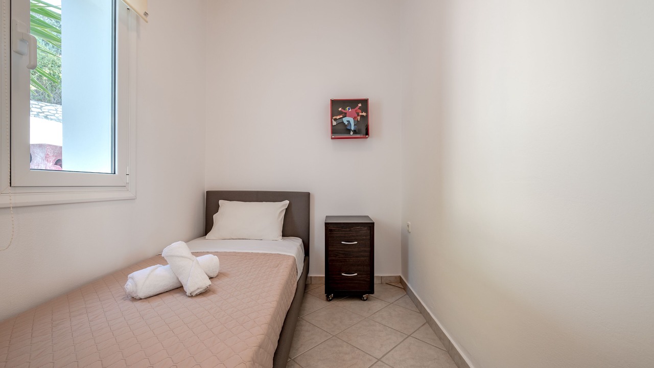 Photo of Bedroom in Adele