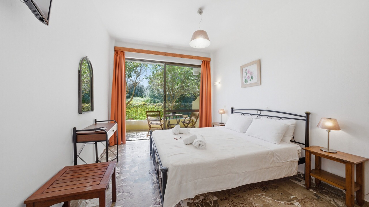 Photo of Bedroom in Lefkimmi