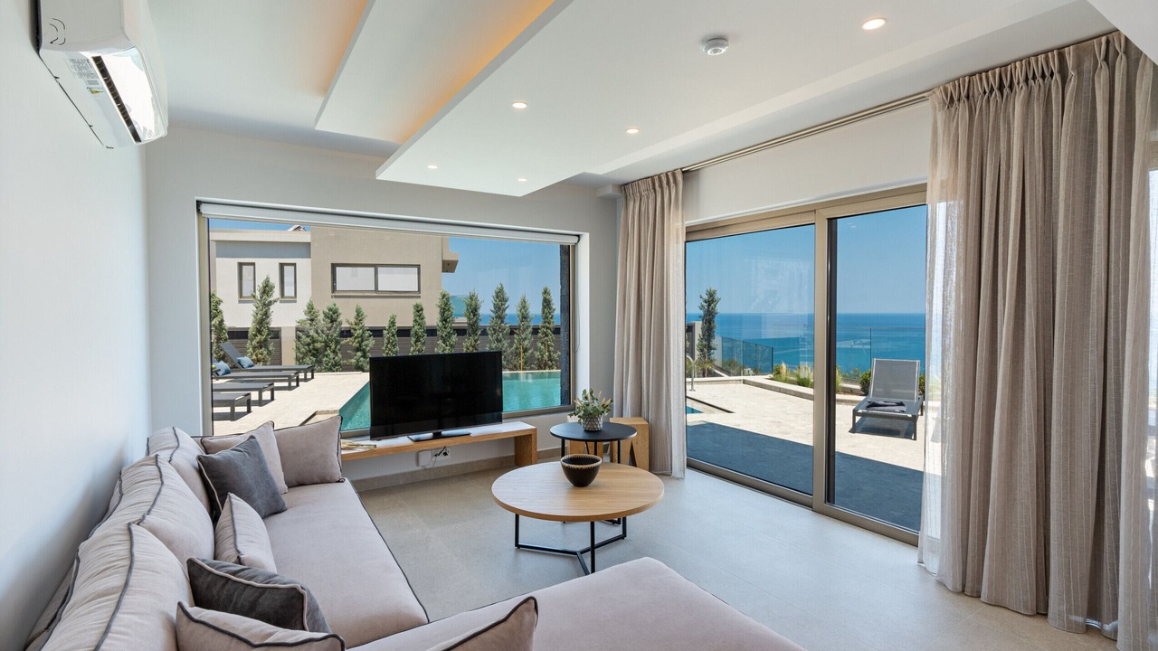 Photo of Livingroom in Atsipópoulon