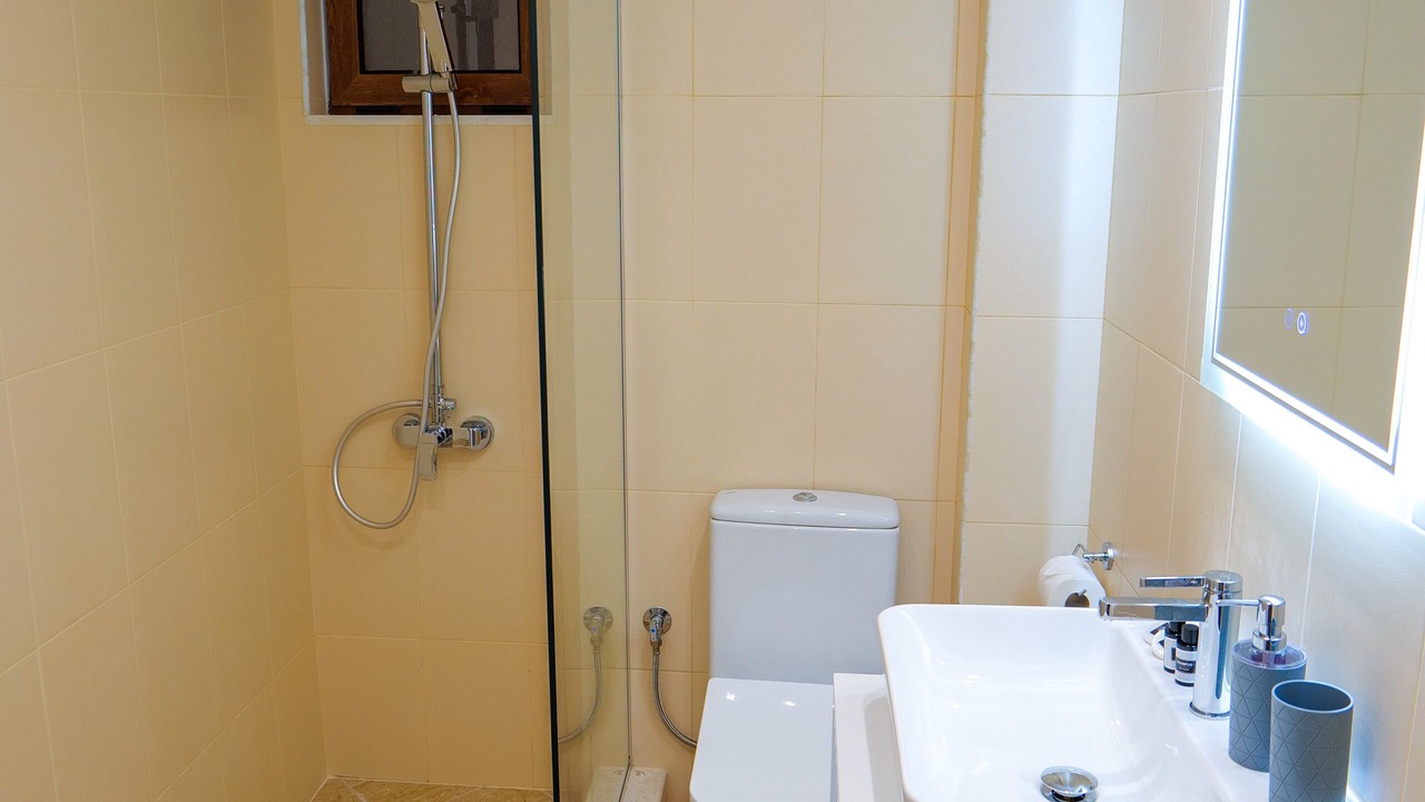 Photo of Bathroom in Sarande