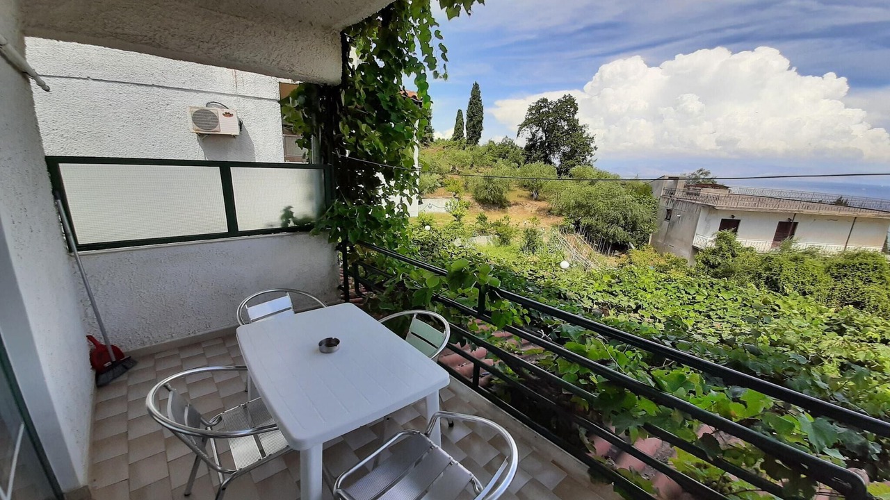 Photo of Patio Balcony in Dafnata