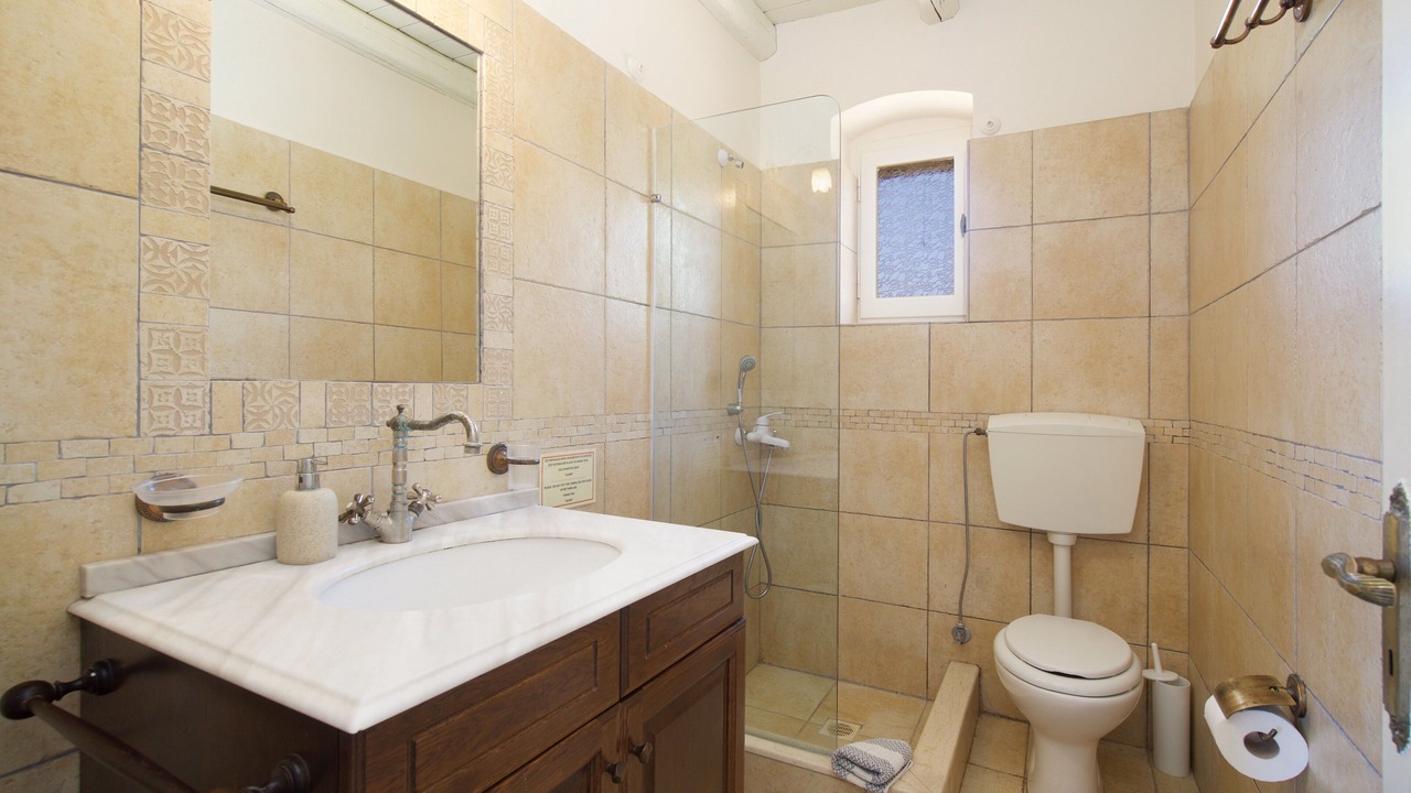 Photo of Bathroom in Fiskardo
