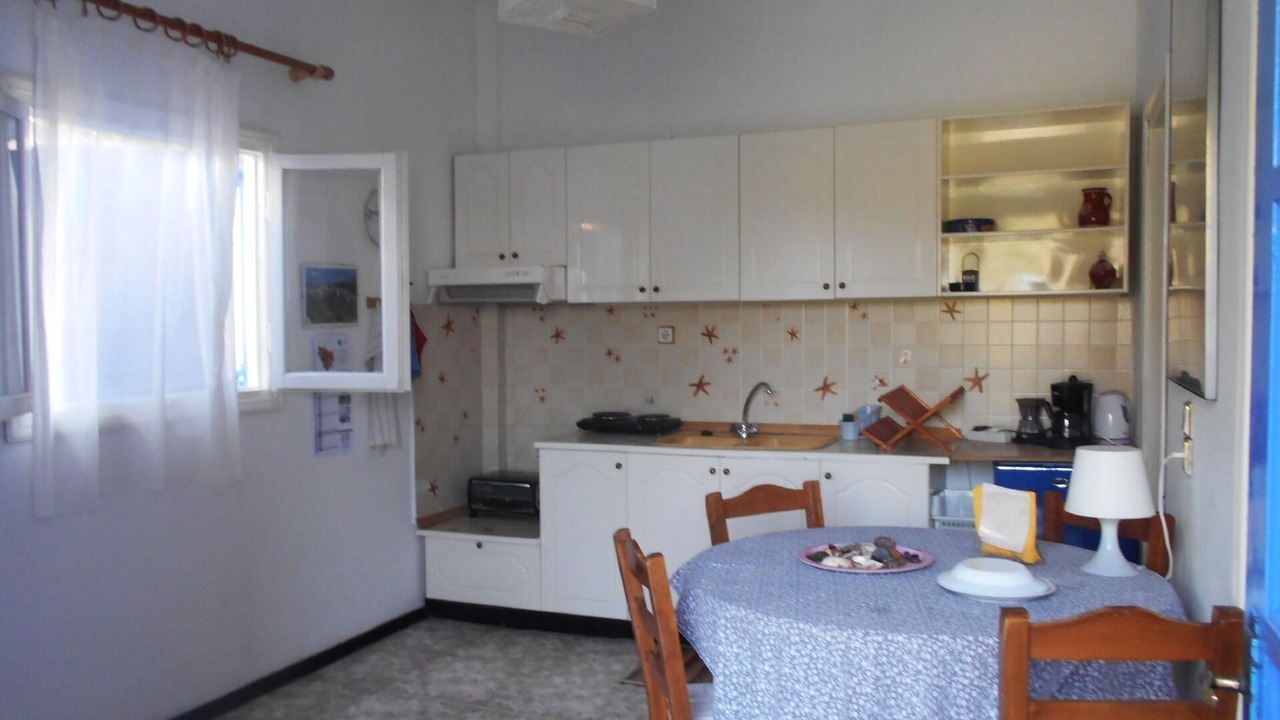 Photo of Kitchen in Marathokampos