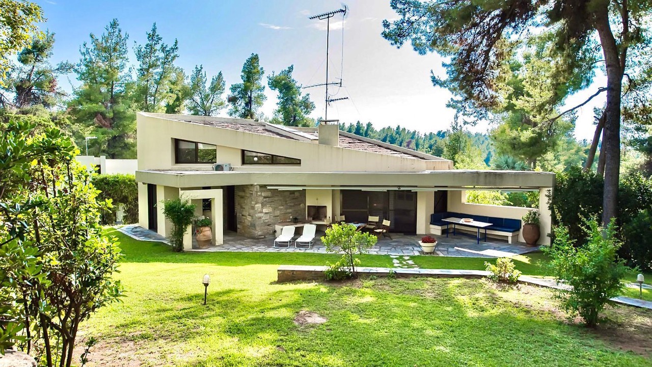 Photo of Outdoor in Sane