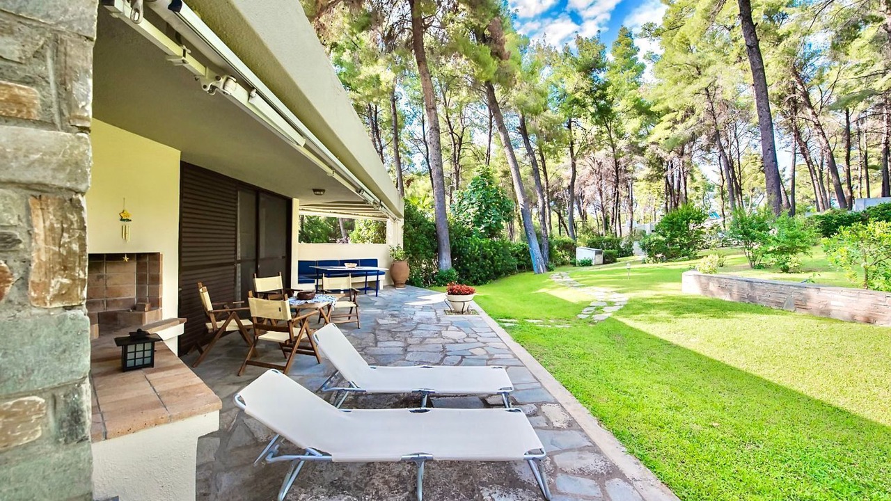 Photo of Outdoor in Sane