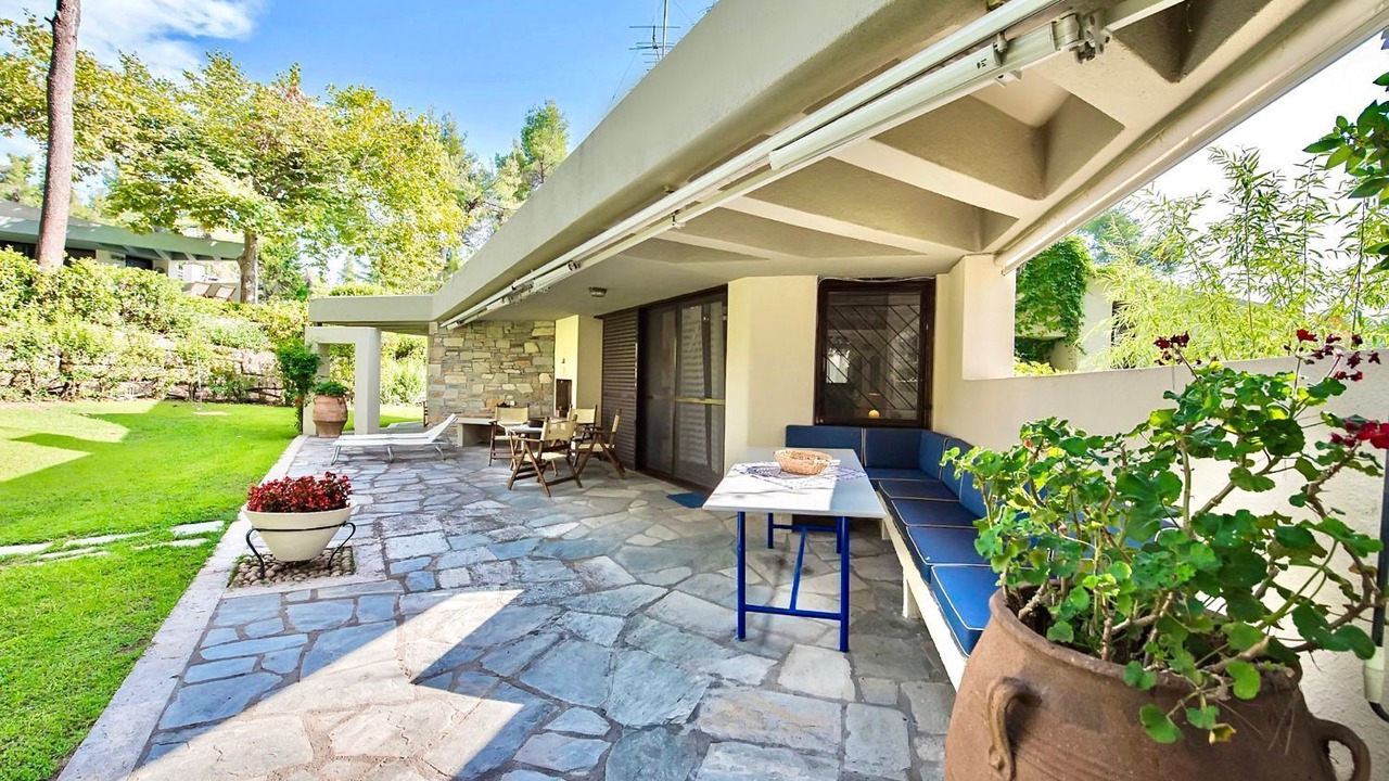 Photo of Outdoor in Sane