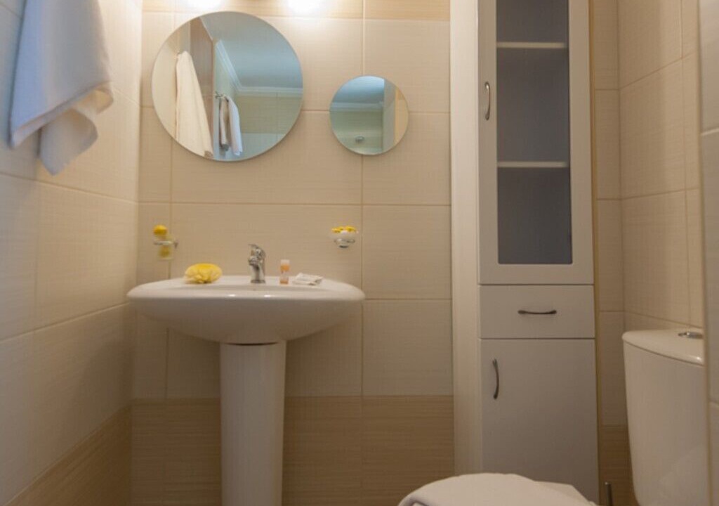Photo of Bathroom in Panormos