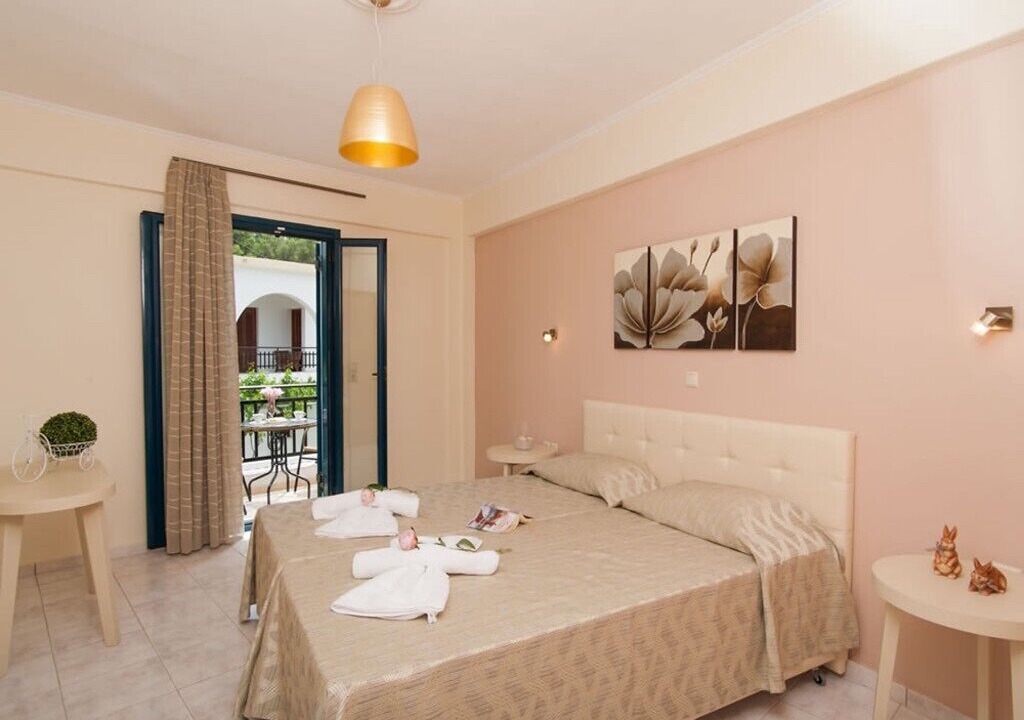 Photo of Bedroom in Panormos