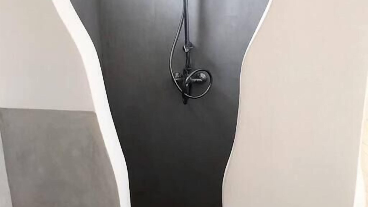 Photo of Bathroom in Glastros