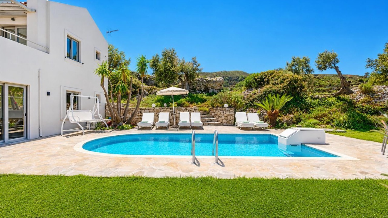 Photo of Outdoor in Maroulas