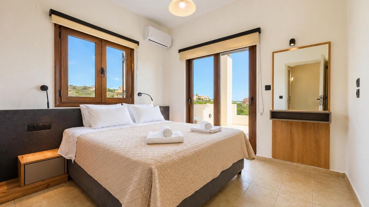 Photo of Bedroom in Maroulas