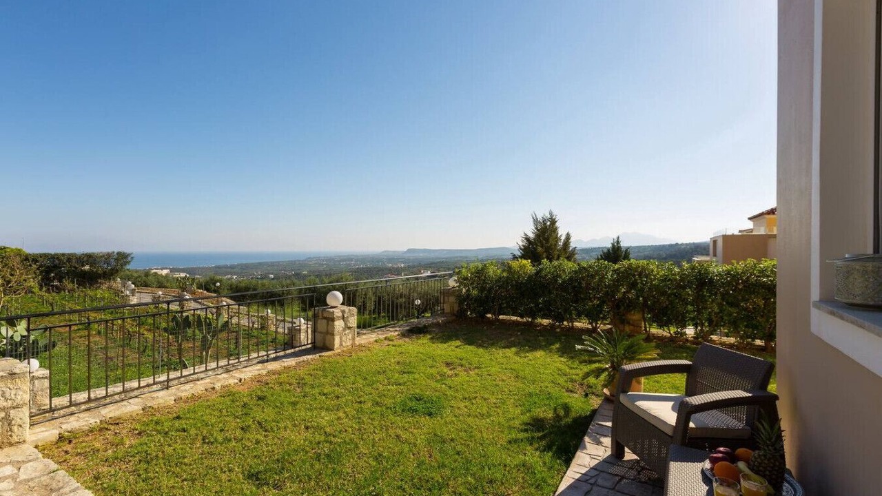 Photo of Patio Balcony in Agia Triada