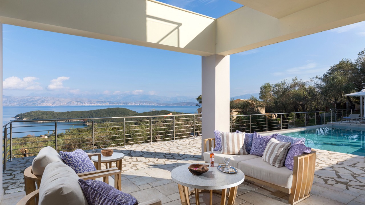 Photo of Patio Balcony in Petaleia