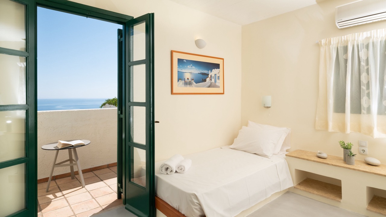 Photo of Bedroom in Piskopiano