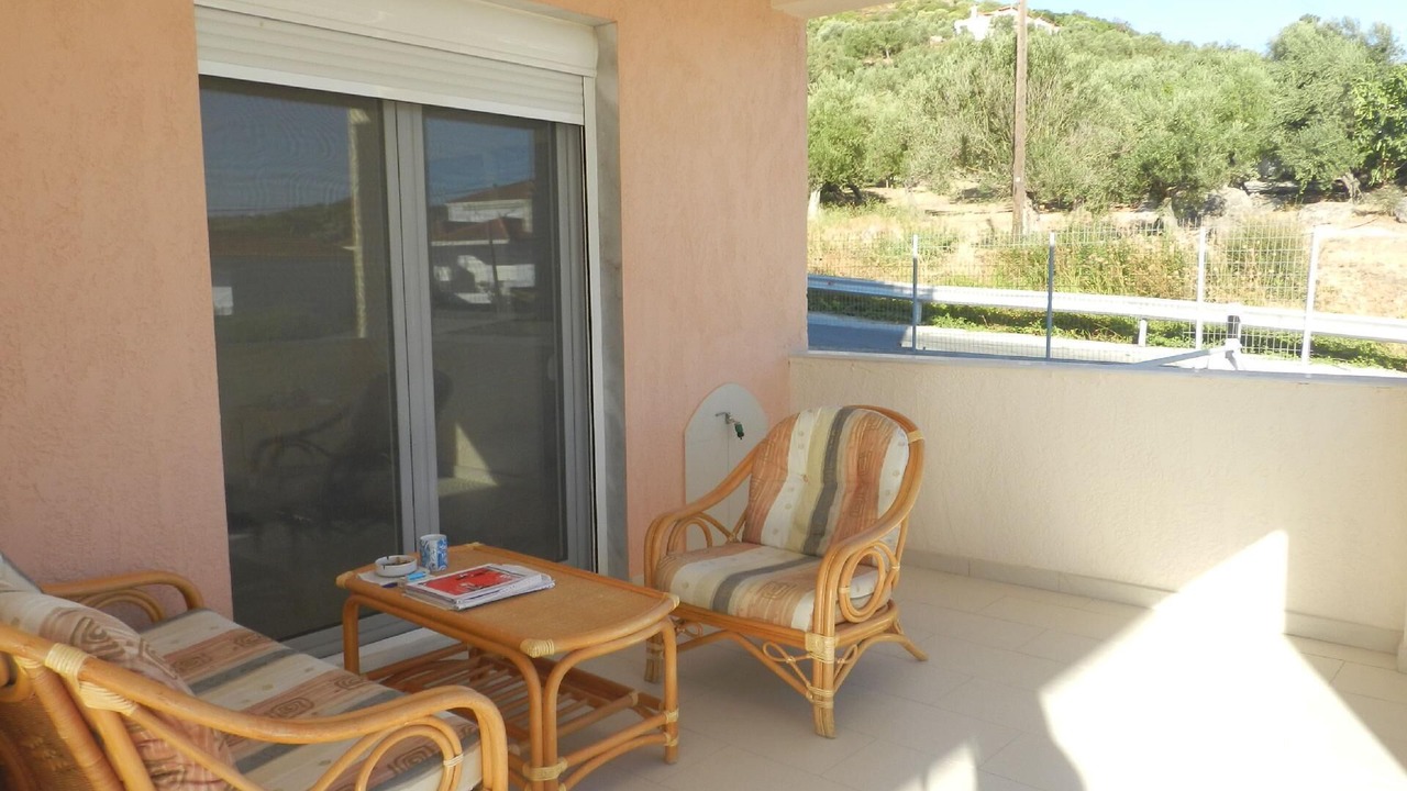Photo of Patio Balcony in Skala Neon Kidonion