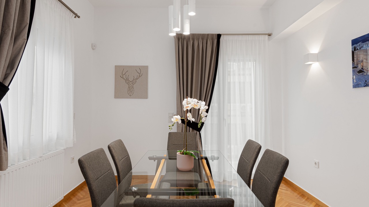 Photo of Livingroom in Kolonaki