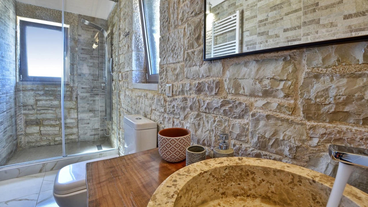 Photo of Bathroom in Chalikounas