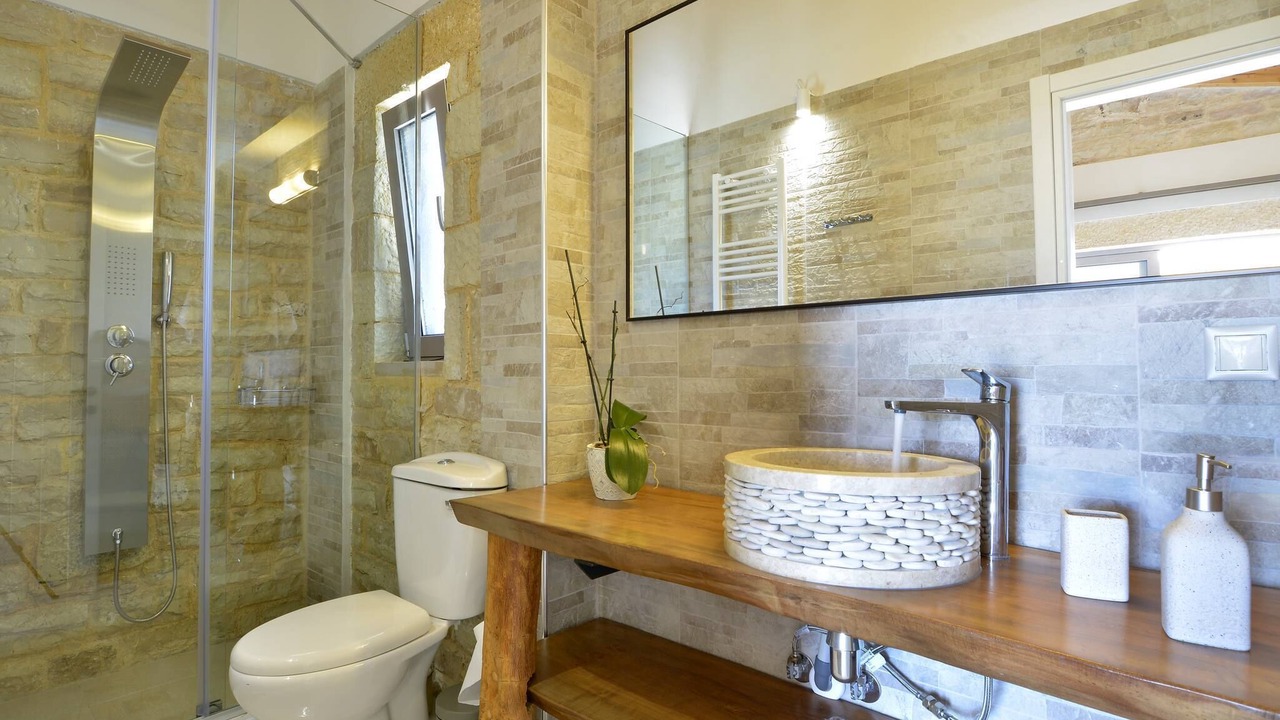 Photo of Bathroom in Chalikounas