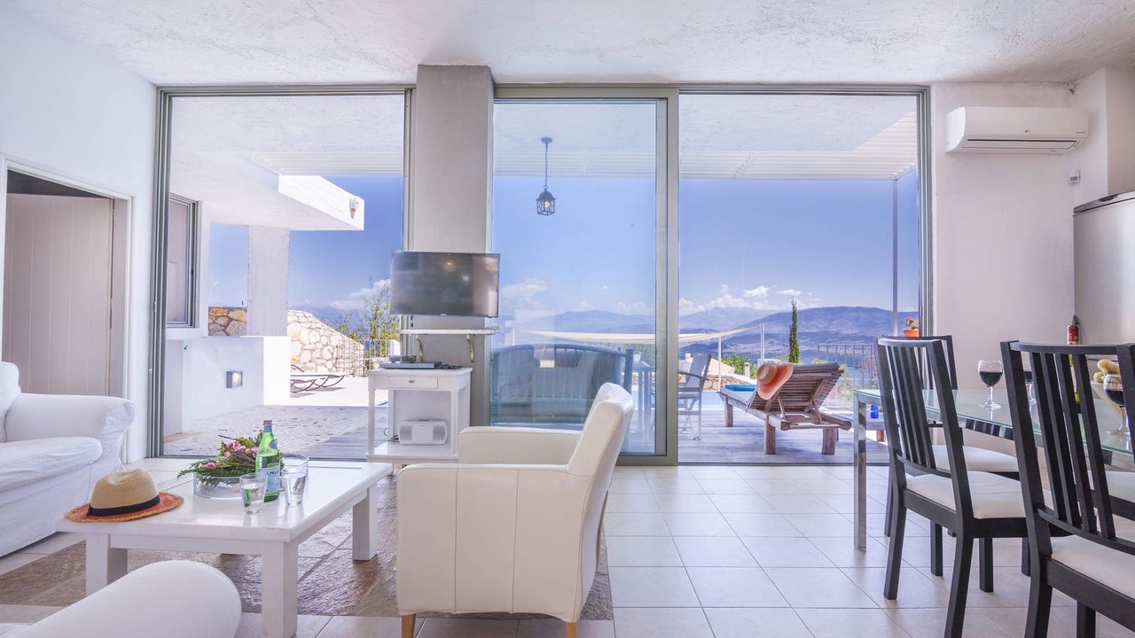 Photo of Livingroom in Petaleia