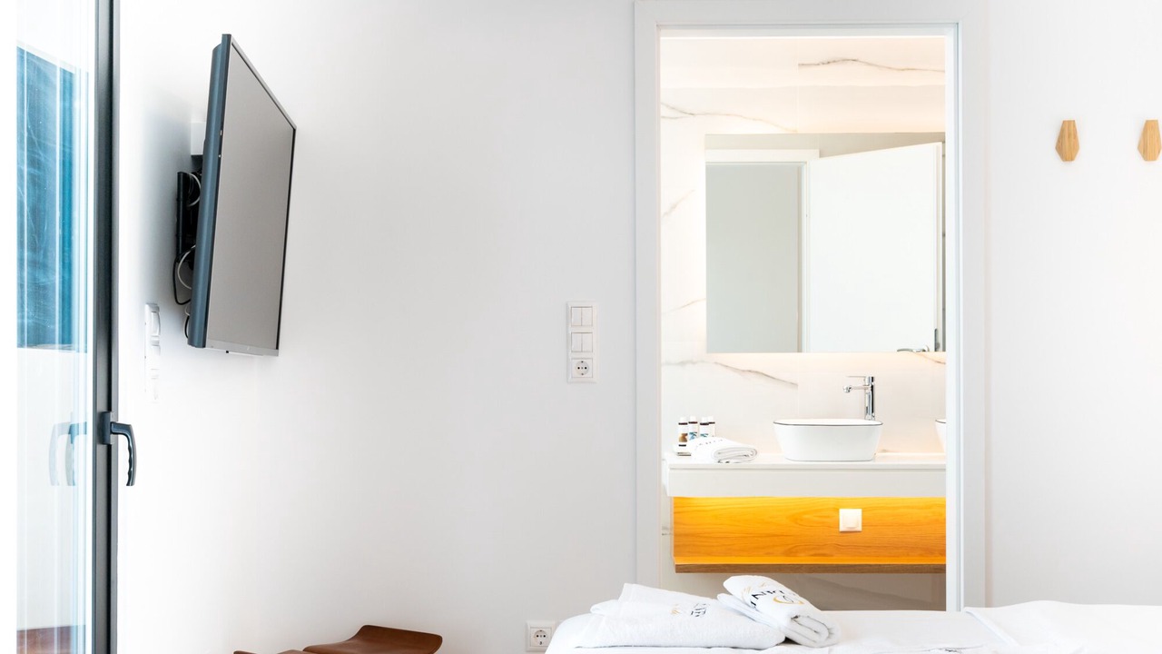Photo of Bathroom in Analipsi