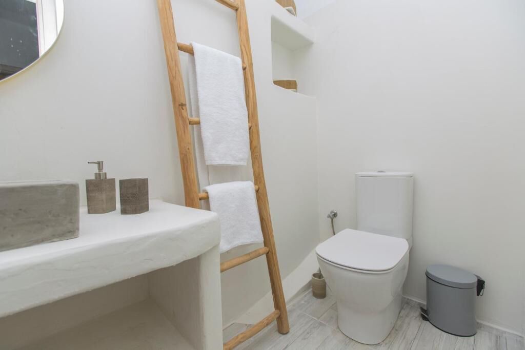Photo of Bathroom in Plaka