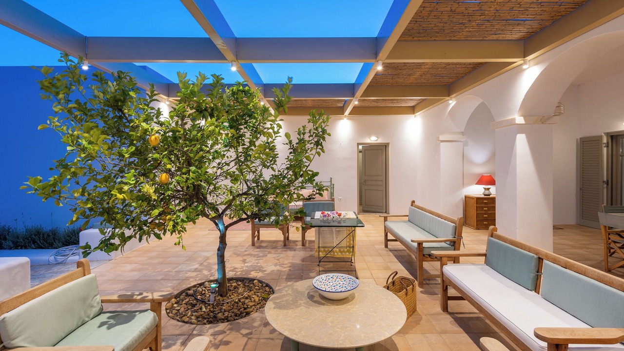 Photo of Outdoor in Paros