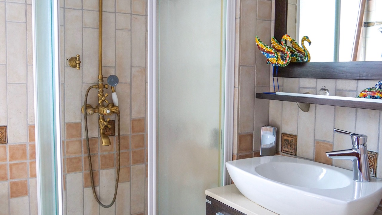 Photo of Bathroom in Lindos