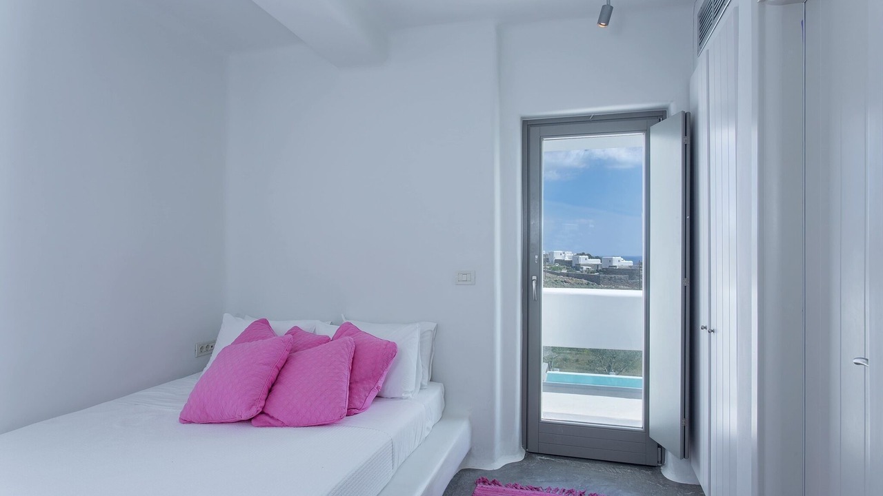 Photo of Bedroom in Kalafatis