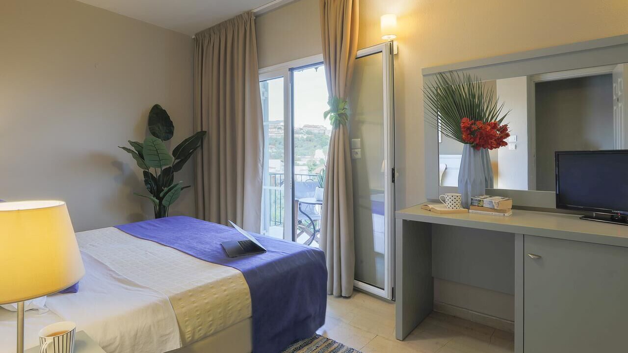 Photo of Bedroom in Skiathos Town