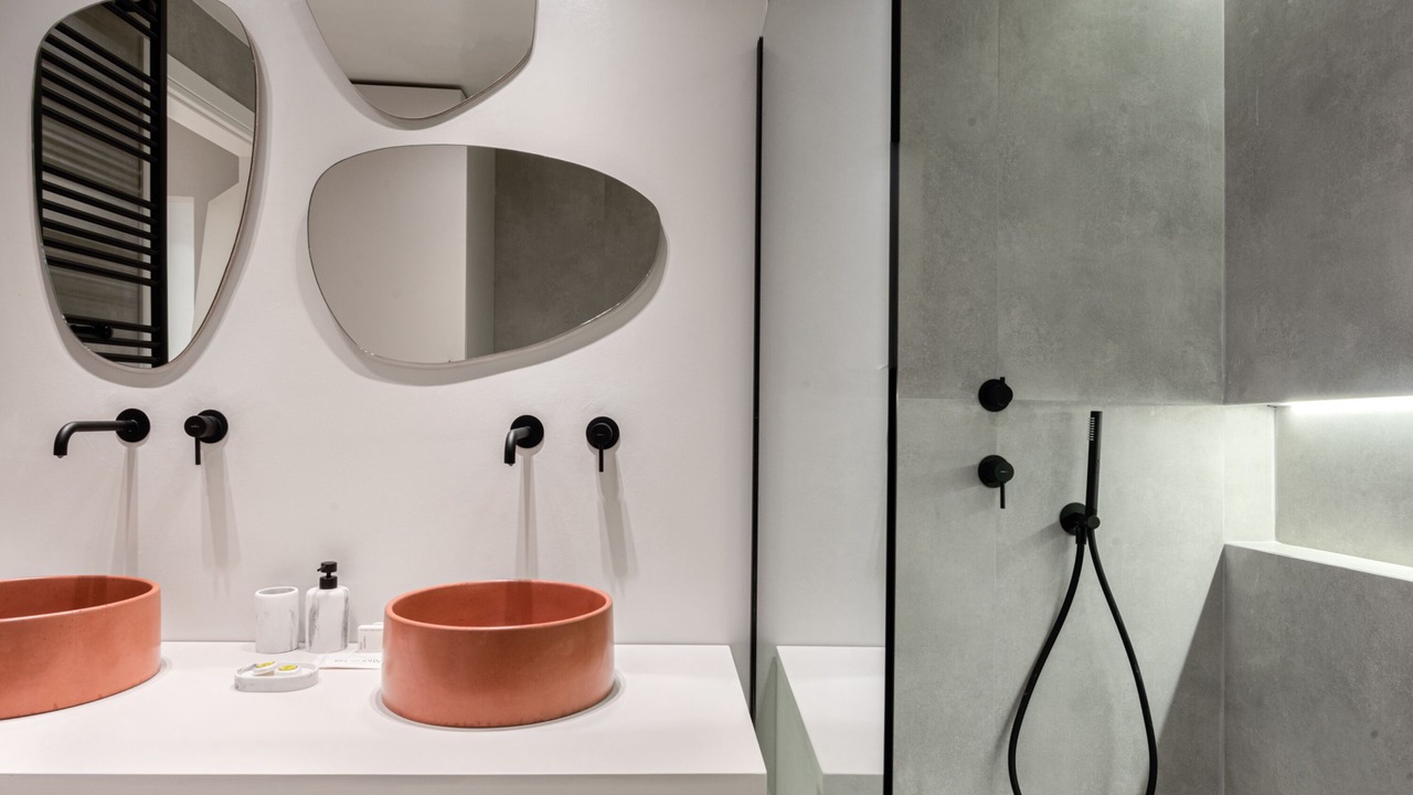 Photo of Bathroom in Koukaki