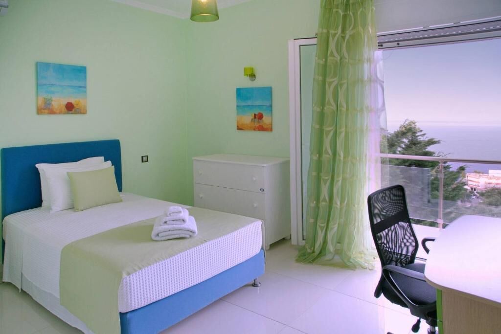 Photo of Bedroom in Perama