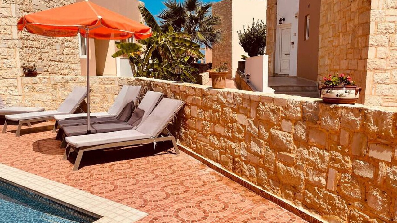 Photo of Patio Balcony in Platanias Town