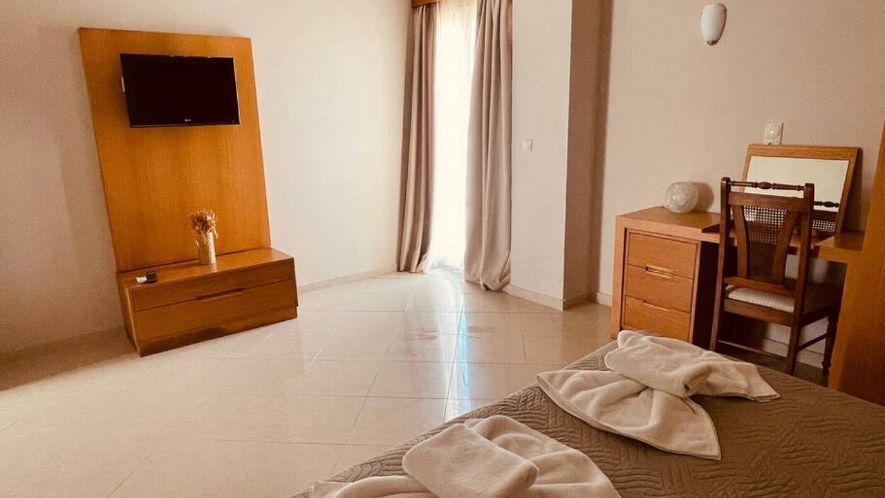 Photo of Bedroom in Platanias Town