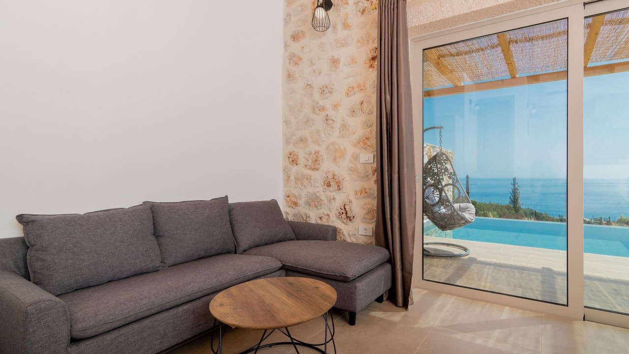 Photo of Livingroom in Elation