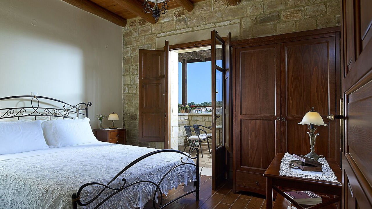 Photo of Bedroom in Atsipópoulon