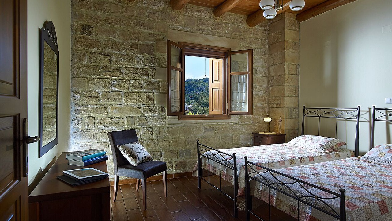 Photo of Bedroom in Atsipópoulon