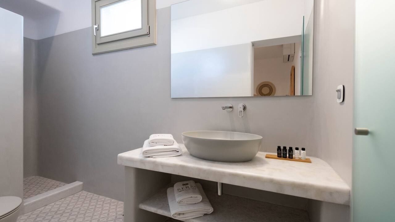 Photo of Bathroom in Glisidia