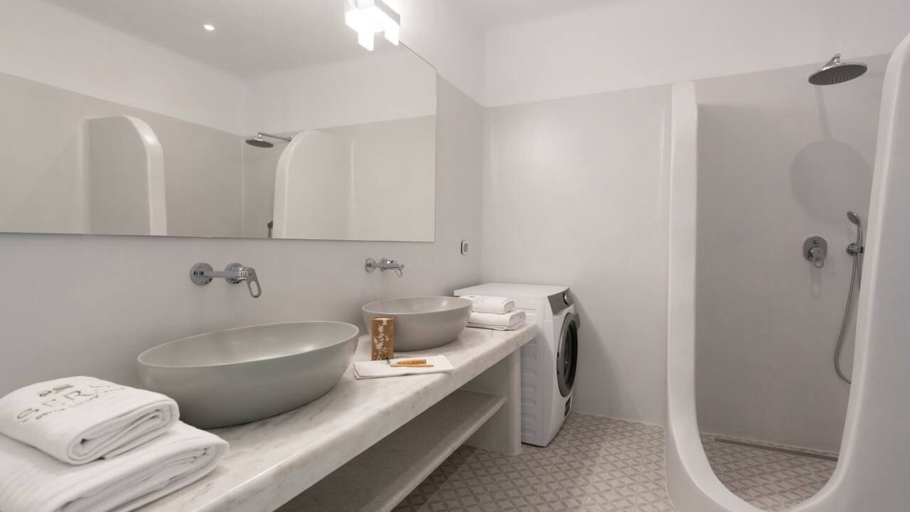 Photo of Bathroom in Glisidia