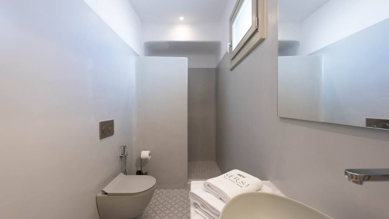 Photo of Bathroom in Glisidia