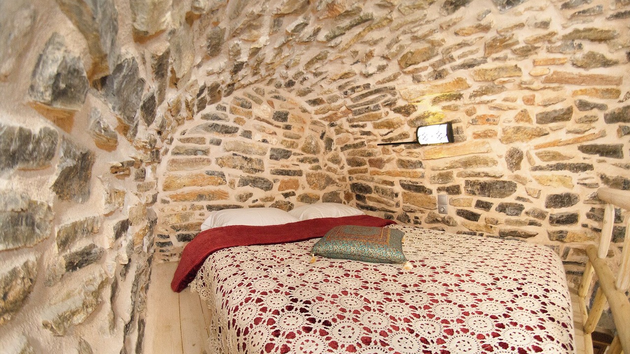 Photo of Bedroom in Chios Town