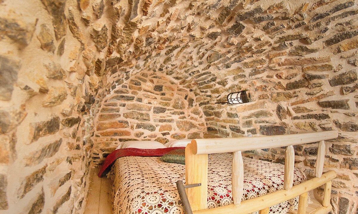 Photo of Bedroom in Chios Town