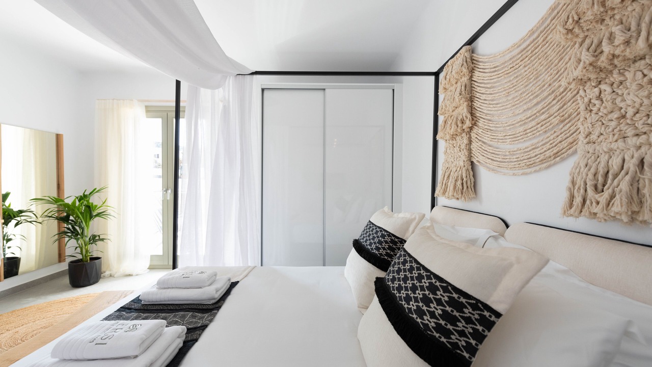 Photo of Bedroom in Nea Cryssi Akti